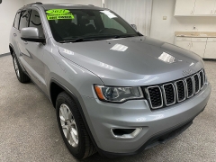 Used 2021  Jeep Grand Cherokee Laredo E 4x2 at Ideal Cars Llc near Mesa&comma; AZ