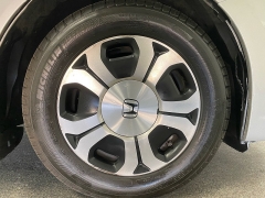 Used 2013  Honda Civic Hybrid 4d Sedan at Ideal Cars Llc near Mesa&comma; AZ