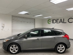 Used 2014  Ford Focus 4d Hatchback SE at Ideal Cars Llc near Mesa&comma; AZ