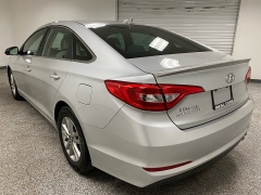 Used 2015  Hyundai Sonata 4d Sedan SE at Ideal Cars Llc near Mesa&comma; AZ
