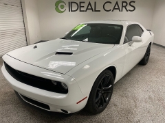  2016 Dodge Challenger 2d Coupe SXT at Ideal Cars Llc near Mesa, AZ