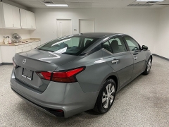 Used 2020  Nissan Altima 4d Sedan FWD 2.5L S at Ideal Cars Llc near Mesa, AZ