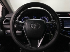 Used 2018  Toyota Camry 4d Sedan LE at Ideal Cars Llc near Mesa&comma; AZ