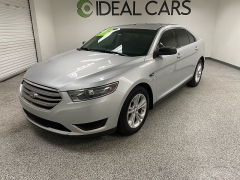 Used 2017 Ford Taurus 4d Sedan FWD SE V6 at Ideal Cars Llc near Mesa, AZ
