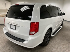 Used 2016  Dodge Grand Caravan 4d Wagon SXT at Ideal Cars Llc near Mesa&comma; AZ