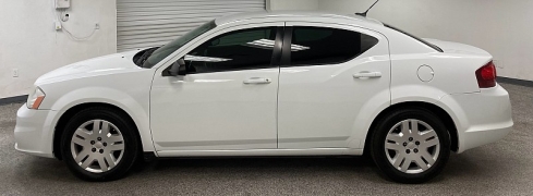 Used 2014  Dodge Avenger 4d Sedan SE at Ideal Cars Llc near Mesa&comma; AZ