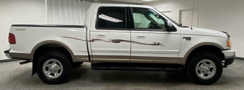 Used 2002  Ford F-150 4WD SuperCrew Lariat at Ideal Cars Llc near Mesa, AZ