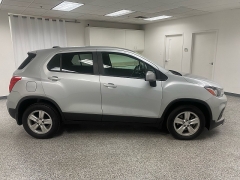 Used 2020 Chevrolet Trax 4d SUV FWD LS at Ideal Cars Llc near Mesa, AZ
