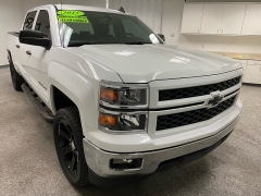 Used 2015  Chevrolet Silverado 1500 2WD Crew Cab LT at Ideal Cars Llc near Mesa&comma; AZ