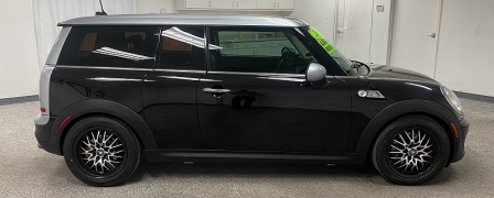 Used 2011  MINI Cooper Clubman 2dr Cpe S at Ideal Cars Llc near Mesa&comma; AZ