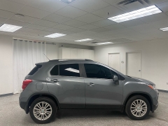 Used 2020 Chevrolet Trax 4d SUV FWD LT at Ideal Cars Llc near Mesa, AZ