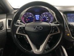 Used 2016  Hyundai Veloster 3d Coupe Auto at Ideal Cars Llc near Mesa&comma; AZ