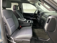 Used 2017  Chevrolet Silverado 1500 2WD Crew Cab LT at Ideal Cars Llc near Mesa&comma; AZ