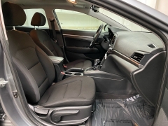 Used 2019  Hyundai Elantra 4d Sedan Value at Ideal Cars Llc near Mesa&comma; AZ