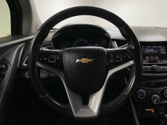 Used 2020  Chevrolet Trax 4d SUV FWD LT at Ideal Cars Llc near Mesa&comma; AZ