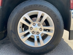 Used 2014  Chevrolet Silverado 1500 4WD Crew Cab LT at Ideal Cars Llc near Mesa&comma; AZ