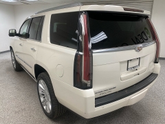 Used 2015  Cadillac Escalade 4d SUV 4WD Platinum at Ideal Cars Llc near Mesa&comma; AZ