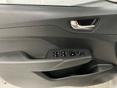 Used 2019  Hyundai Accent 4d Sedan SE Auto at Ideal Cars Llc near Mesa&comma; AZ