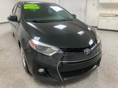 Used 2016  Toyota Corolla 4d Sedan S at Ideal Cars Llc near Mesa&comma; AZ