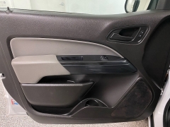 Used 2016  Chevrolet Colorado 2WD Ext Cab WT at Ideal Cars Llc near Mesa&comma; AZ