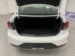 Used 2020 Hyundai Elantra 4d Sedan SE at Ideal Cars Llc near Mesa, AZ