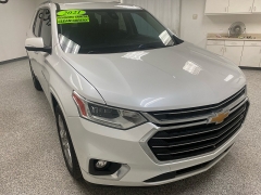 Used 2021  Chevrolet Traverse FWD 4dr Premier at Ideal Cars Llc near Mesa, AZ