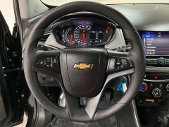Used 2021 Chevrolet Trax FWD 4dr LS at Ideal Cars Llc near Mesa, AZ