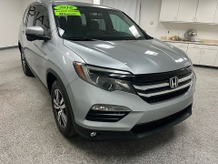 Used 2016  Honda Pilot 4d SUV FWD EX at Ideal Cars Llc near Mesa&comma; AZ