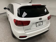 Used 2019  Kia Sorento 4d SUV FWD LX V6 at Ideal Cars Llc near Mesa, AZ