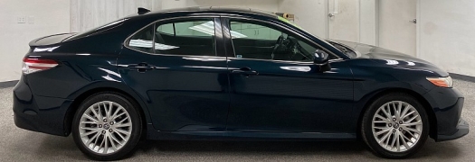 Used 2019  Toyota Camry 4d Sedan XLE at Ideal Cars Llc near Mesa&comma; AZ