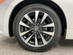 Used 2017  Nissan Altima 4d Sedan 2&period;5L SL &lpar;2017&period;5&rpar; at Ideal Cars Llc near Mesa&comma; AZ