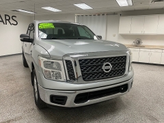 Used 2017 Nissan Titan 2WD Crew Cab SV at Ideal Cars Llc near Mesa, AZ