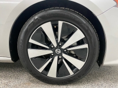 Used 2022 Nissan Altima 2.5 SV Sedan at Ideal Cars Llc near Mesa, AZ
