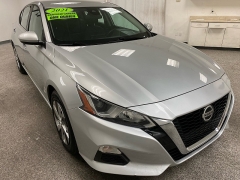 Used 2021  Nissan Altima 2&period;5 S Sedan at Ideal Cars Llc near Mesa&comma; AZ