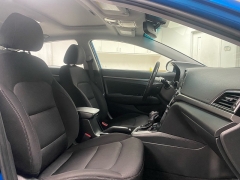 Used 2017  Hyundai Elantra 4d Sedan SE Value Edition at Ideal Cars Llc near Mesa&comma; AZ