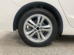 Used 2018  Chevrolet Cruze 4d Sedan LT Auto at Ideal Cars Llc near Mesa&comma; AZ