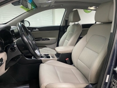 Used 2022  Kia Sportage EX FWD at Ideal Cars Llc near Mesa&comma; AZ