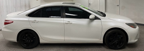 Used 2017  Toyota Camry 4d Sedan XSE V6 at Ideal Cars Llc near Mesa&comma; AZ