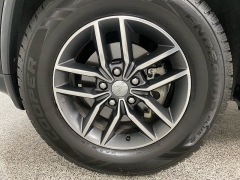 Used 2018  Jeep Grand Cherokee 4d SUV 2WD Limited V6 at Ideal Cars Llc near Mesa&comma; AZ