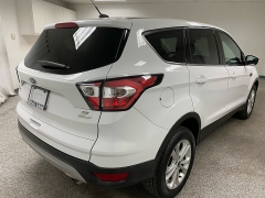 Used 2017  Ford Escape 4d SUV FWD SE at Ideal Cars Llc near Mesa&comma; AZ