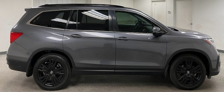 Used 2021  Honda Pilot Special Edition 2WD at Ideal Cars Llc near Mesa&comma; AZ