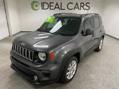 Used 2020  Jeep Renegade 4d SUV FWD Latitude at Ideal Cars Llc near Mesa&comma; AZ