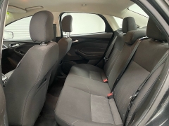 Used 2017  Ford Focus 4d Sedan SE at Ideal Cars Llc near Mesa&comma; AZ