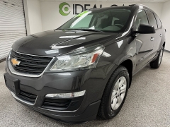 Used 2017  Chevrolet Traverse 4d SUV AWD LS at Ideal Cars Llc near Mesa&comma; AZ