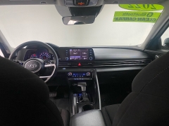 Used 2022  Hyundai Elantra SEL IVT at Ideal Cars Llc near Mesa&comma; AZ