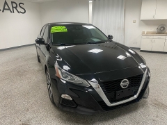 Used 2021 Nissan Altima 2.5 SV Sedan at Ideal Cars Llc near Mesa, AZ