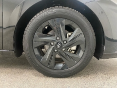 Used 2023  Hyundai Elantra SEL IVT at Ideal Cars Llc near Mesa&comma; AZ