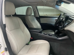 Used 2018  Toyota Avalon 4d Sedan XLE Plus at Ideal Cars Llc near Mesa&comma; AZ