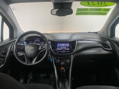 Used 2021  Chevrolet Trax AWD 4dr LS at Ideal Cars Llc near Mesa&comma; AZ