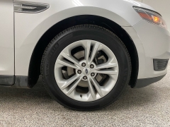 Used 2017 Ford Taurus 4d Sedan FWD SE V6 at Ideal Cars Llc near Mesa, AZ